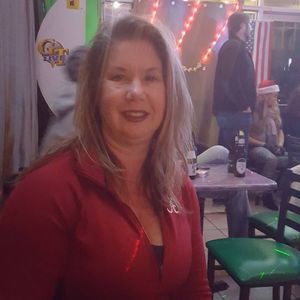 Meet your Posher, Derhonda